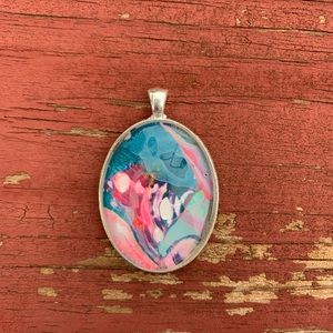 Light wind statement necklace 1